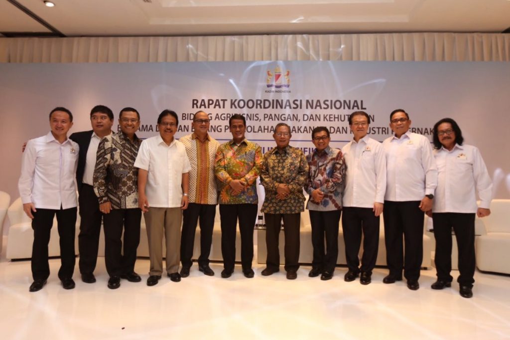 Perwakilan peserta Rapat Koordinasi Nasional (Rakornas) KADIN Indonesia bidang Agribisnis, Pangan, dan Kehutanan pada 28 November 2016 di hotel Pullman Jakarta